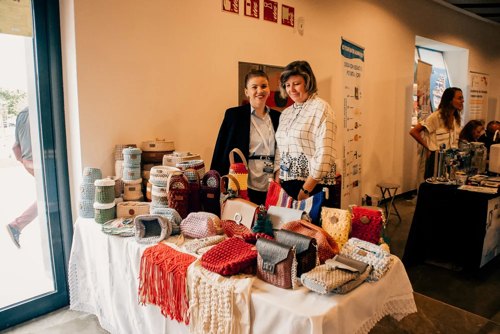 Expo Torrevieja Satuday Photo 211 — First Floor Artisan Showcase